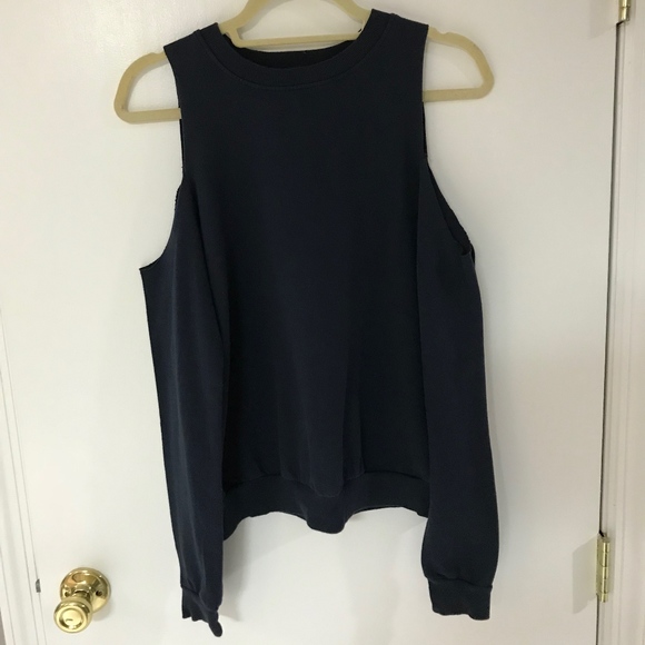 Cold shoulder sweatshirt - Picture 2 of 5